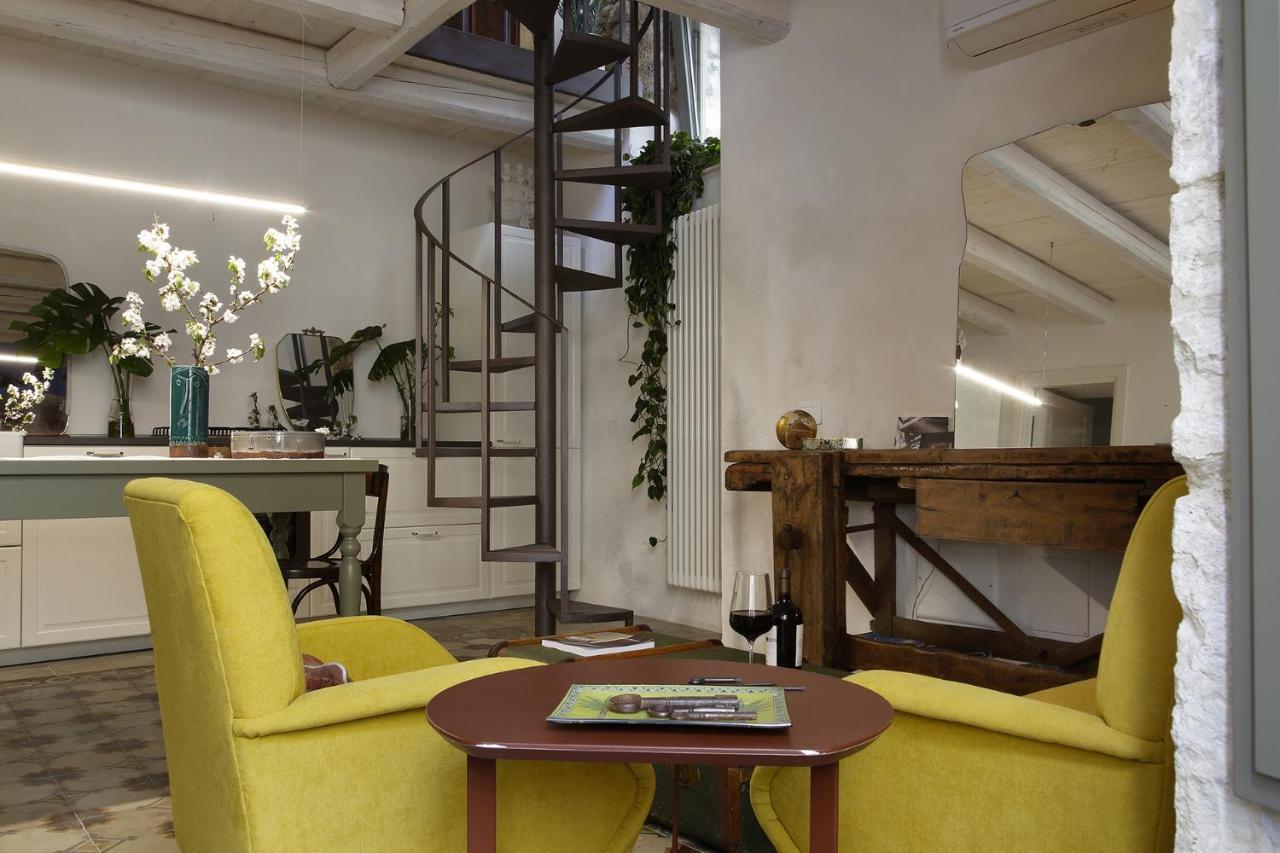 Nicotera Apartment โนโต ภายนอก รูปภาพ